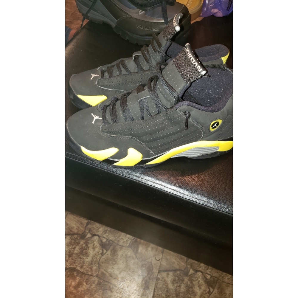 Air Jordan 14 Retro BG 'Thunder'